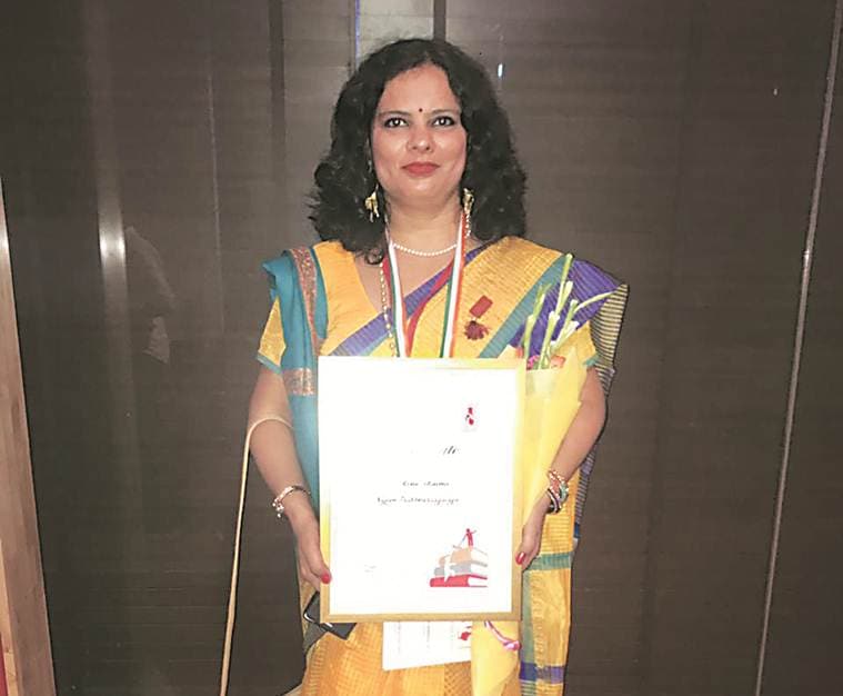 teacher's day, arvind kejriwal awards teachers, teachers awarded by arvind kejriwal, delhi schools, delhi city news