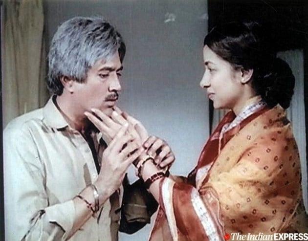 Shabana Azm with rajesh khanna in avatar