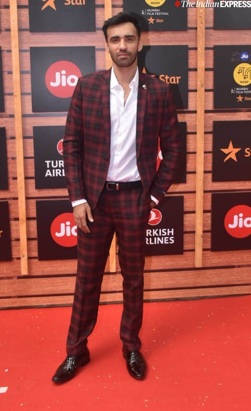 Deepika Padukone, Janhvi Kapoor, Ananya Panday, Mrunal Thakur, MAMI, Radhika Madan, Deepika, Jio MAMI Movie Mela 2019, Jio MAMI Movie Mela 2019 opening event photos, Avinash Tiwary