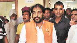 gopal kanda, gopal kanda suicide case, gopal kanda supports bjp, bjp on gopal kanda, haryana assembly elections results 2019, haryana govt formation