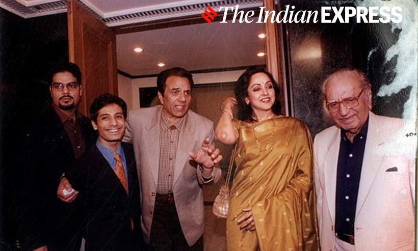 hema malini age