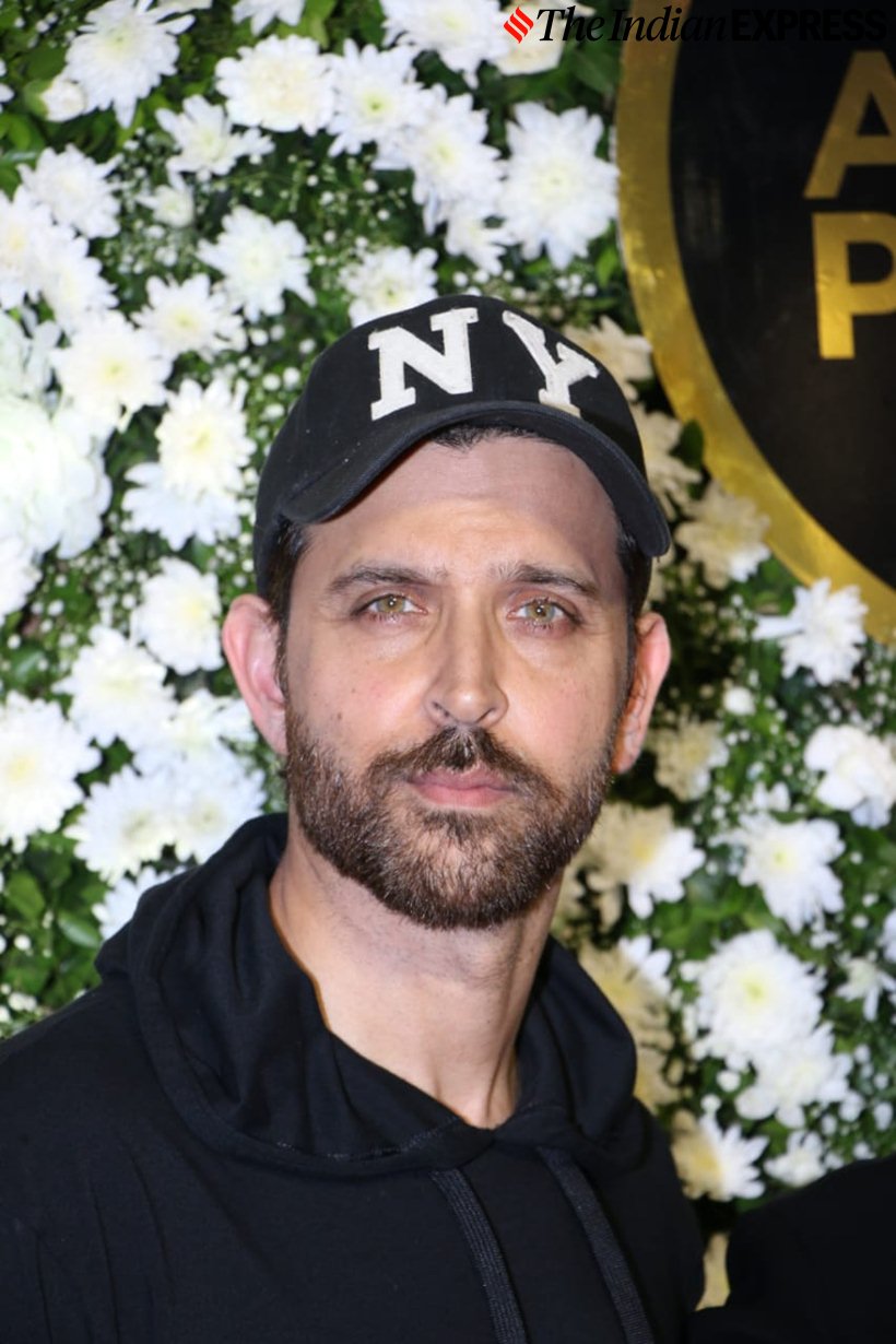hrithik roshan at Diwali party