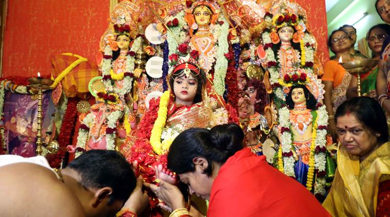 Bengal family worships four-year-old Muslim girl during the Kumari Puja ritual of Durga Puja festival, Durga Puja 2019, Kumari Puja, Navratri, Trending, pujo, kolkata news, Indian Express news