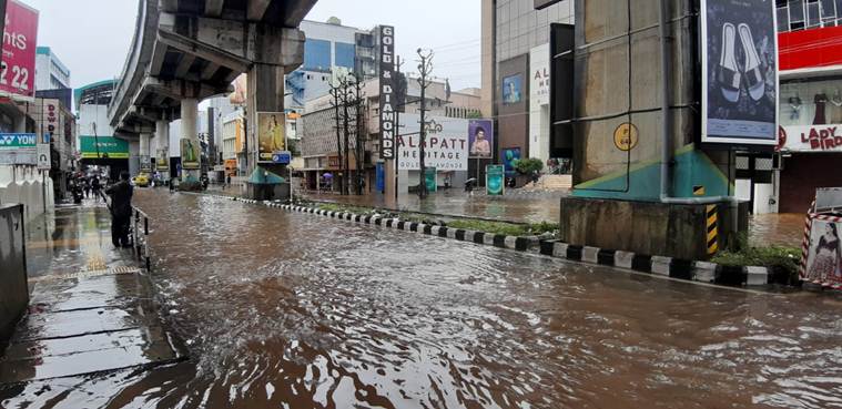 Heavy Rain Lashes Parts Of Kerala Imd Issues Red Alert For Five Districts India News The Indian Express