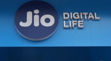 Jio, Jio all in one plans, Jio Rs 222 plan, Jio plan with free calling, Jio Rs 444 plan, Jio Rs 333 plan, Jio Plan with free outside calling, Jio plan with free IUC