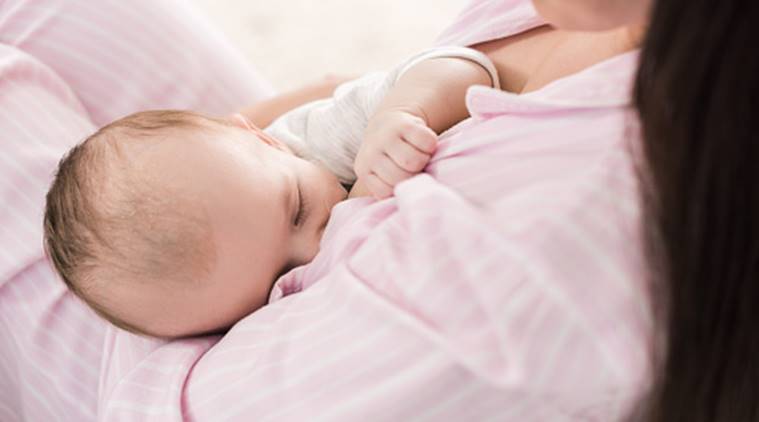 Sucking Breast While Sleeping Video - How to tell if your baby is full after breastfeeding | Parenting News - The  Indian Express