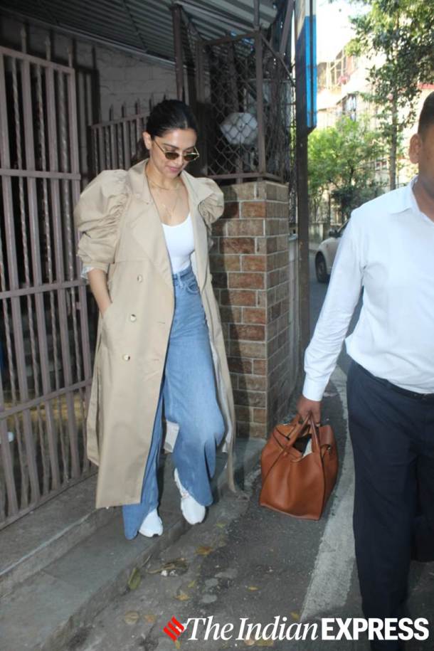 Kareena Kapoor Sonam Kapoor Deepika Padukone Fashion Hits And Misses