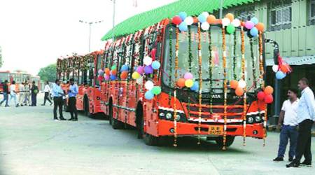 free bus rides for delhi women, delhi women to get free bus rides, delhi transportation, Kailash Gahlot, delhi city news