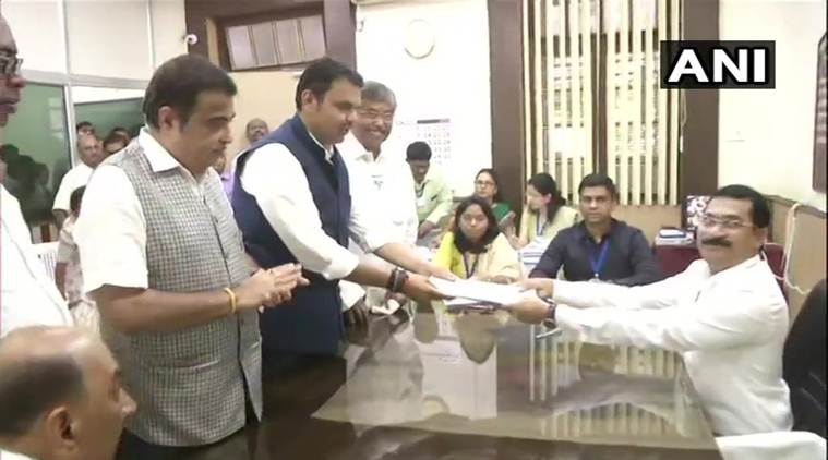 Devendra Fadnavis, Devendra Fadnavis nomination, Devendra Fadnavis nomination papers, Devendra Fadnavis Nagpur south west, Nagpur south west assembly constituency, Maharashtra Assembly elections, Maharashtra polls, India news, Indian Express