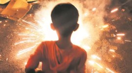 gurgaon fire cases, firecracker spark, gurgaon fire, diwali in gurgaon, gurgaon news, indian express