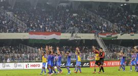 india vs bangladesh, ind vs ban, ind vs bangladesh photos, salt lake stadium pics, salt lake photos, world cup qualifier, fifa qualifier