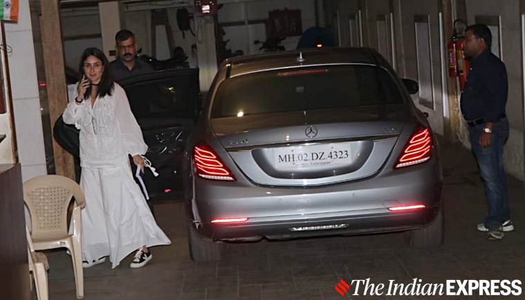 Kareena Kapoor Khan, classic LBD black dress, kareena party with girls, kareena Tanya Ghavri stylist, indian express news