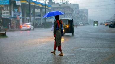 Weather today HIGHLIGHTS: Coastal Karnataka, Andhra to receive 'extremely  heavy rainfall' | Weather News,The Indian Express
