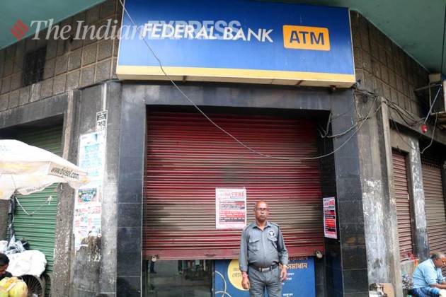 bank strike, bank strike today, bank strike latest news, sbi strike, sbi bank strike, icici bank strike, uco bank strike, syndicate bank strike, PSU bank merger, bank news, bank strike october 22, bank strike news, indian express
