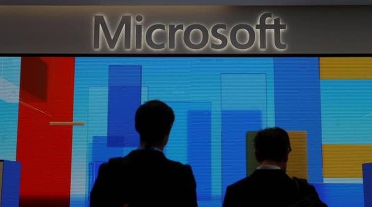 Microsoft beats Amazon for Pentagon's $10 billion cloud computing contract