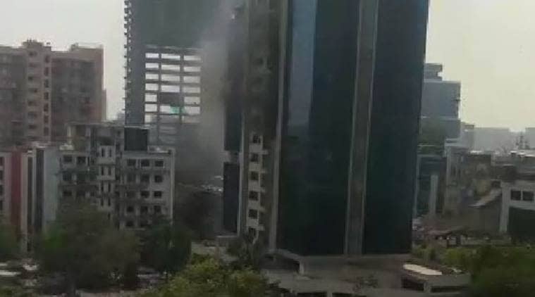 mumbai Peninsula Park fire, Peninsula Park fire, fire opposite YRF studios, Peninsula Park fire death toll, andheri fire, mumbai city news