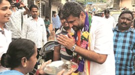 Maharashtra: Asked CM to give me an opportunity to serve, he gave me a ticket, says Parag Shah