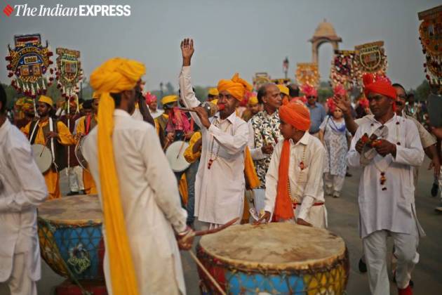 Phool Walon Ki Sair, Delhi Phool Walon Ki Sair, Phool Walon Ki Sair festival, phool walon ki sair photos, Phool Walon Ki Sair delhi, Phool Walon Ki Sair fest, Delhi news, indian express