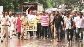 Mumbai: PMC Bank account holders protest at RBI office
