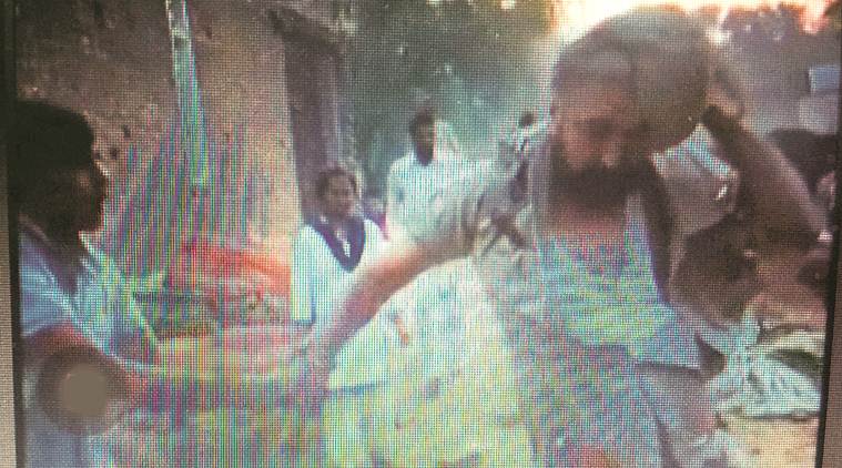 Punjab news, punjab police firing, Punjab mob attack, Punjab Police attacked by mob, indian express