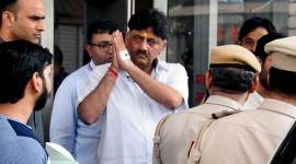 Congress leader DK Shivakumar outside ED office while going DK Shivakumar, DK Shivakumar money laundering case, Money laundering case DK Shivakumar, Delhi High Court, Enforcement Directorate, India news, Indian Express