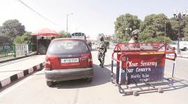 srinagar 759 Srinagar low intensity blast, Srinagar blast, Srinagar lockdown, Srinagar security, Kashmir lockdown, India news, Indian Express