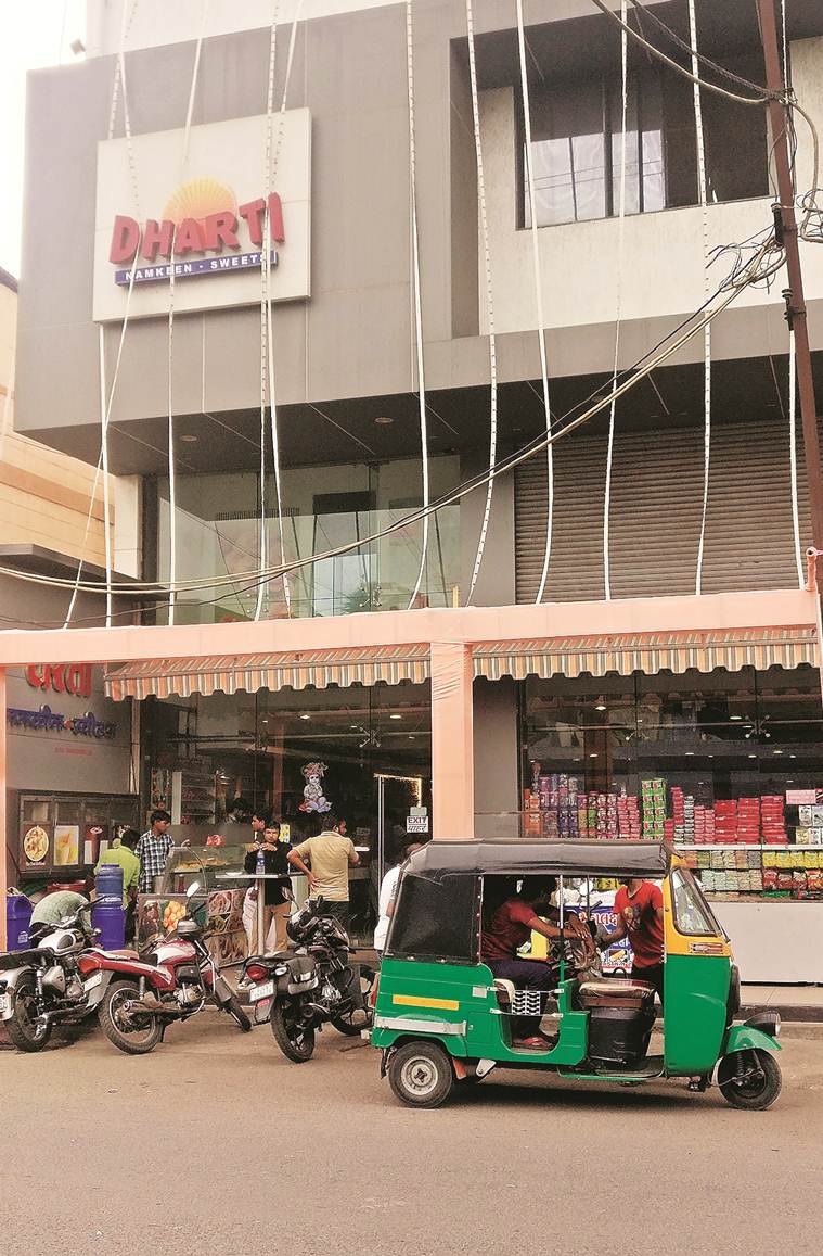 Three held in Gujarat for murder of ex-Hindu Mahasabha leader