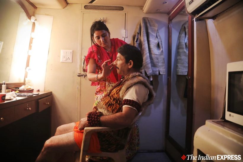 Delhi news, Delhi city news, Delhi Ramlila, Delhi Ramlila Manoj Tiwari, Manoj Tiwari BJP, BJP Manoj Tiwari, Indian Express news
