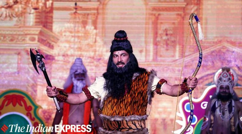 Delhi news, Delhi city news, Delhi Ramlila, Delhi Ramlila Manoj Tiwari, Manoj Tiwari BJP, BJP Manoj Tiwari, Indian Express news