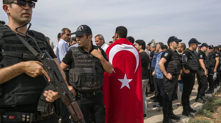 Islamic State rears its head, adding to chaos as Turkey battles Kurds
