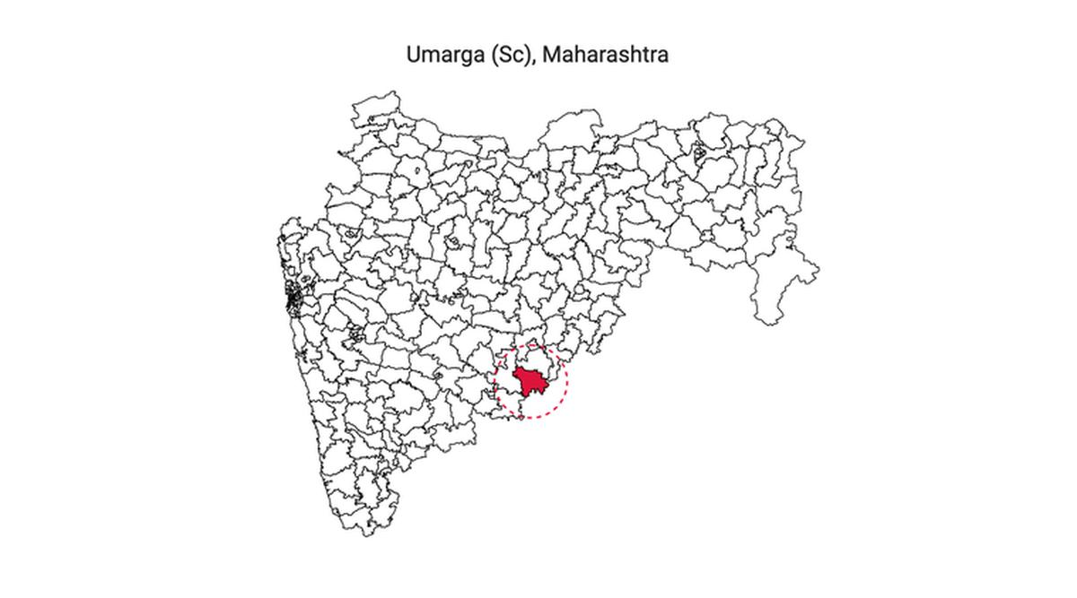 Maharashtra Map Chief Minister Government, map, india, world, map png |  PNGWing