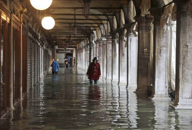 venice flood, venice water level rise, venice deluge, world news, indian express