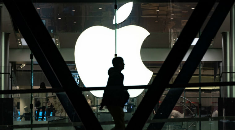 Apple could be working with Valve on AR headset, report says