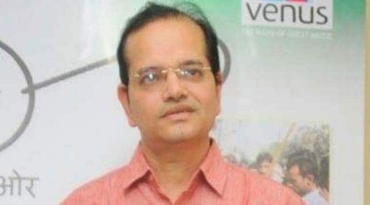 Bollywood mourns the demise of film producer Champak Jain