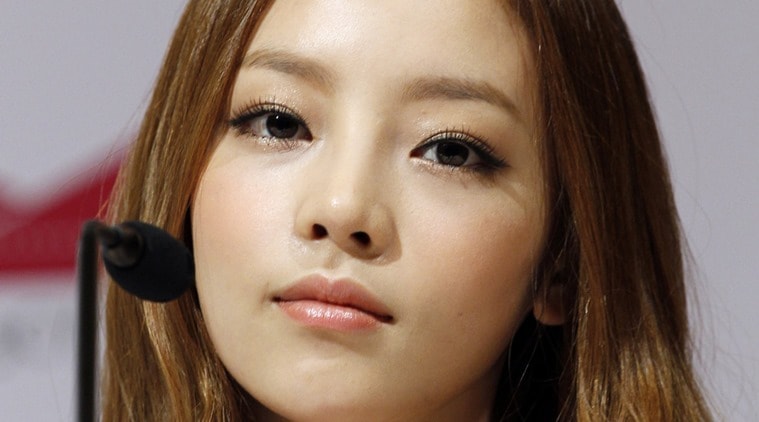 South Korean singer Goo Hara's death exposes pressures of K-pop stardom