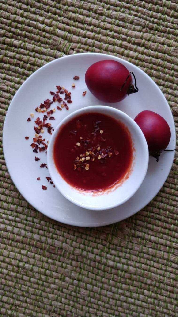 Tamarillo, millets, cow ghee and organic jaggery, shalini rajani column, indianexpress.com, indianexpress, millet thepla, tamarillo treat with millets theplas, antioxidants, Tree Tomatoes chutney (Jam) and Millet Theplas