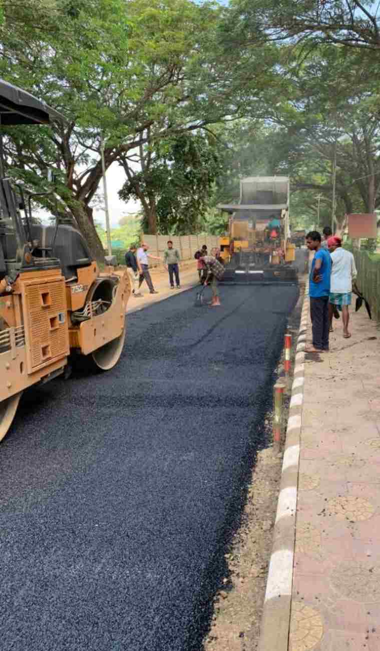 https://images.indianexpress.com/2019/11/Plastic-road_759_2.jpg?w=759&h=1300&imflag=true