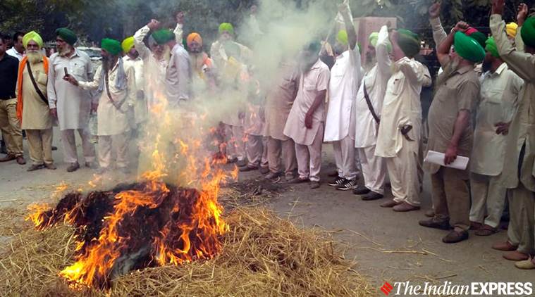 Bathinda news, Punjab news, Punjab stubble burning, Punjab farm fires, Bathinda farmers protest, Delhi pollution, indian express news