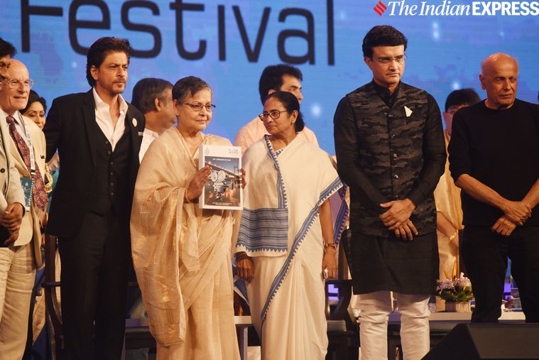rakhee with mamata banerjee and sourav ganguly