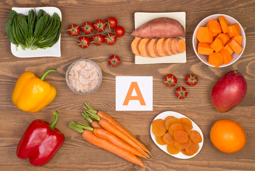 vitamin A, vitamin E, Vitamin C, apple, garlic, rujuta diwekar, dietitian Lavleen Kaur, indianexpress.com, pollution, toxic air, delhi smog, haze, AQI, severe pollution, foods to save you from pollution, home remedies, indianexpress, mulethi benefits, tomato benefits, Vitamin A, anti pollution foods,