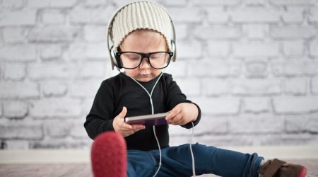 Kids have a lot more exposure today. (Source: Thinkstock/Getty)