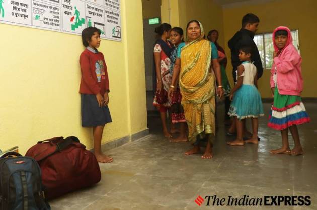 cyclone bulbul, cyclone bulbul kolkata, cyclone bulbul photos, cyclone bulbul latest news, indian express news