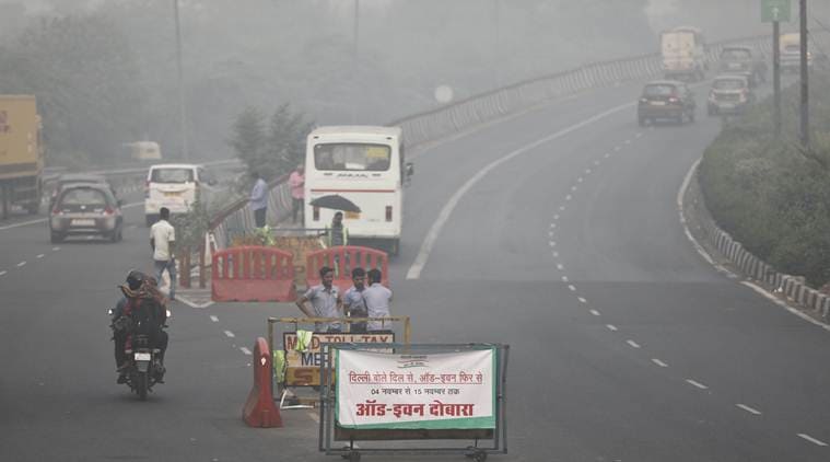 Delhi's pollution level at 397 remains "very poor", schools in NCR reopen today