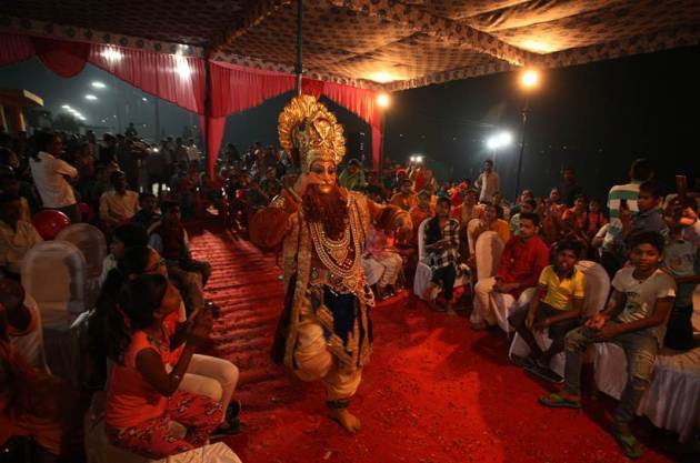 dev deepawali, dev deepawali allahabad, yamuna river, dev deepawali in allahabad, deepawali celebrations in allahabad, indian express news