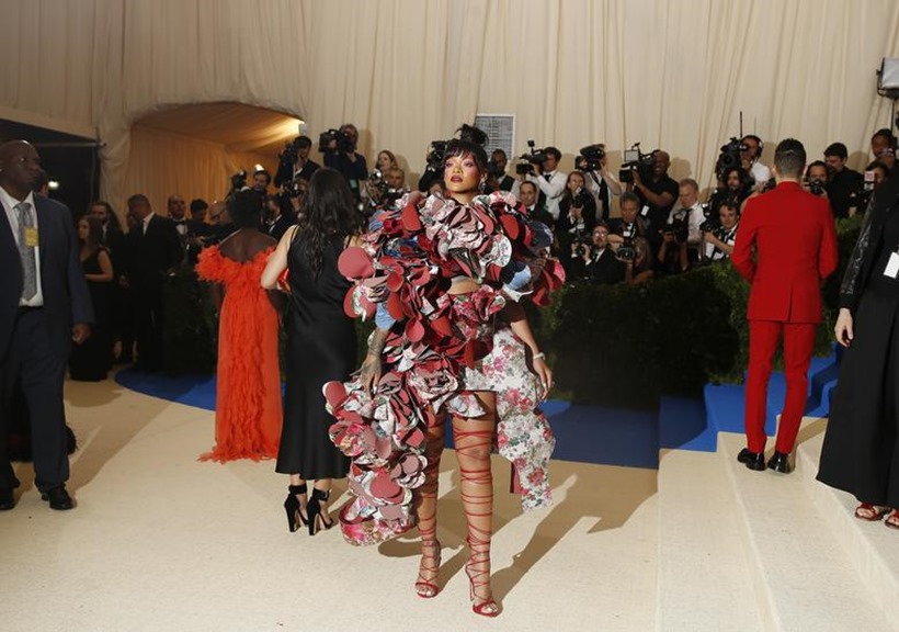 Down The Memory Lane Most Striking Looks From The Met Gala Lifestyle