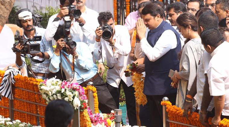 bal thackeray, bal thackeray death anniversary, devendra fadnavis, fadnavis praises bal thackeray, shiv sena bjp fight, maharashtra political impasse