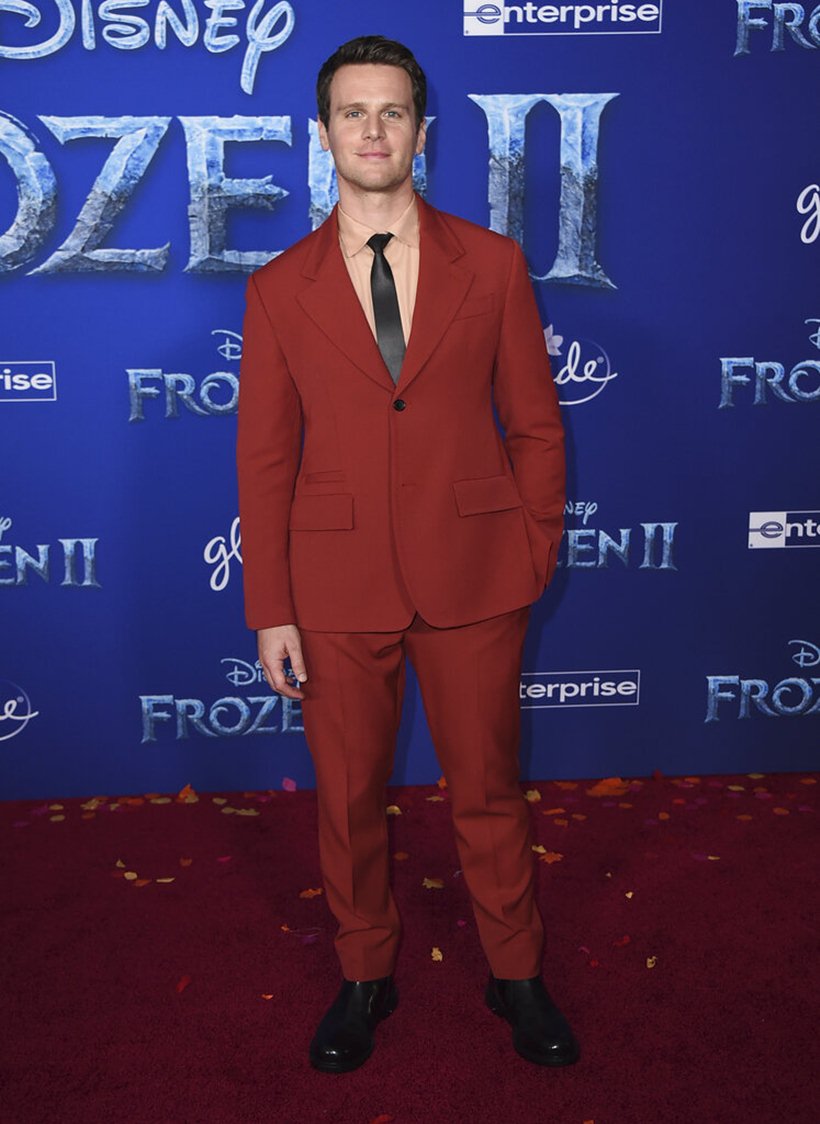 Jonathan Groff frozen 2 world premiere