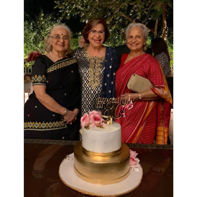 asha parekh at helen birthday party