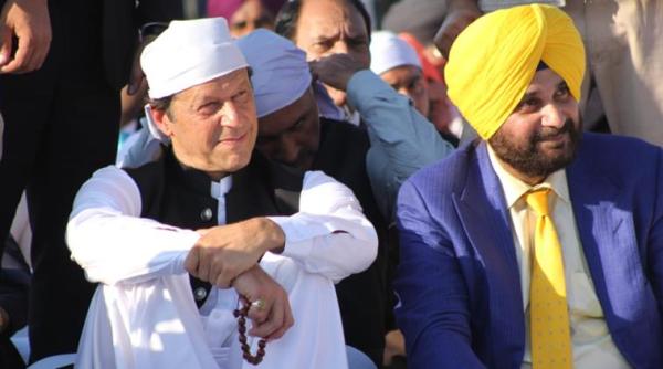 kartarpur corridor, imran khan, navjot singh sidhu, humara sidhu kidhar hai, guru nanak birthday, gurpurab katrarpur corridor, viral videos, indian express