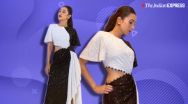 karisma kapor, karisma kapoor latest photos, karisma kapoor prabal gurung, indian express, indian express news
